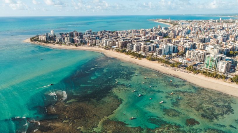 Maceió no Carnaval 2026: por que a capital alagoana está entre os destinos mais buscados do Brasil
