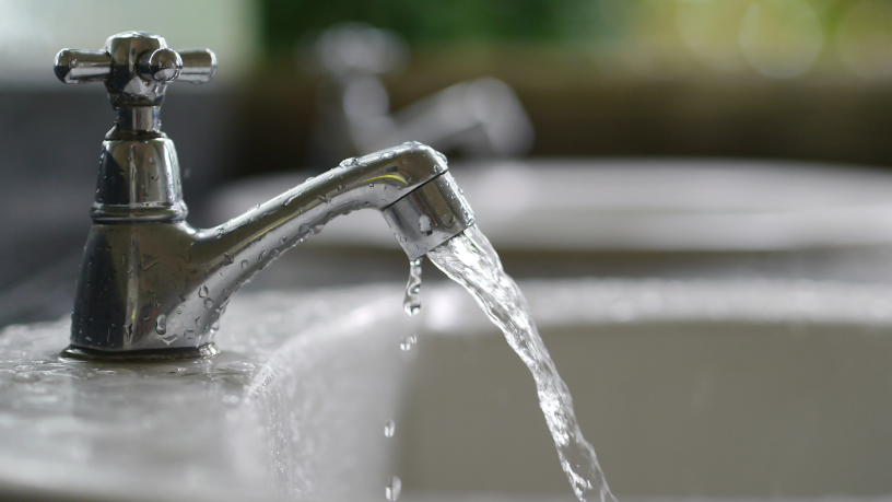 Manutenção pode afetar abastecimento de água em Maceió: como se preparar e evitar transtornos